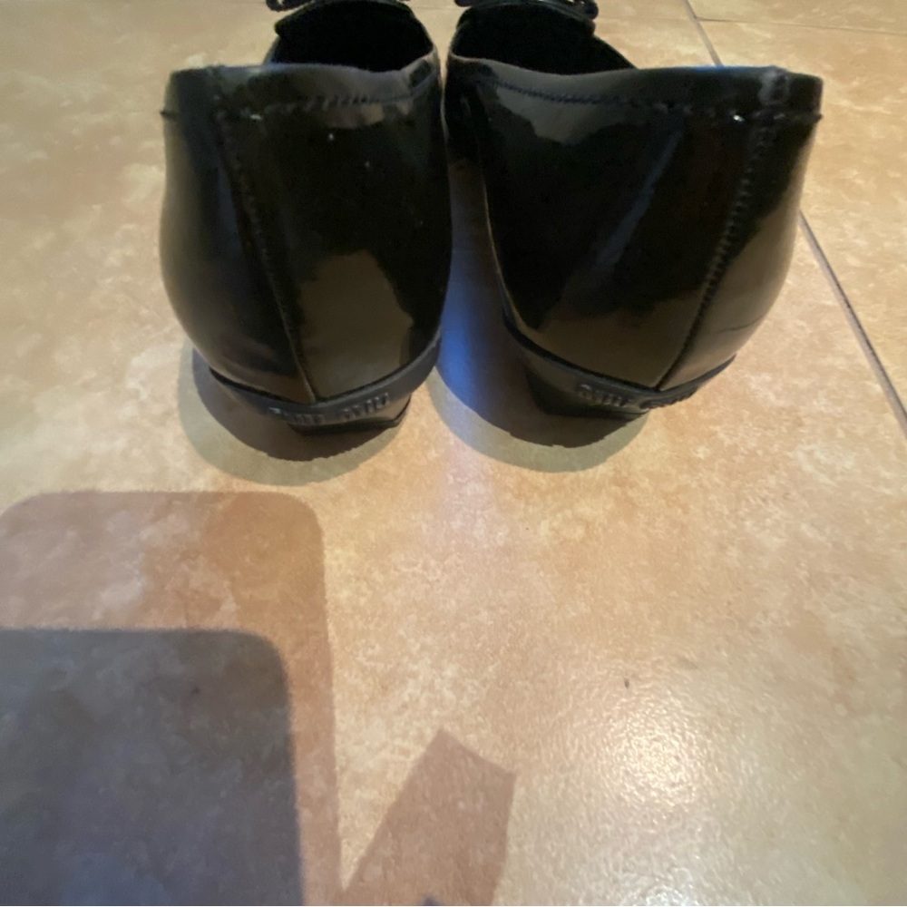 SOLD Miu Miu Charcoal Grey Patent Leather Loafer Flats Size 38 - Picture 6 of 10